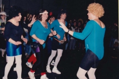 BAILE-EN-POLIDEPORTIVO-3